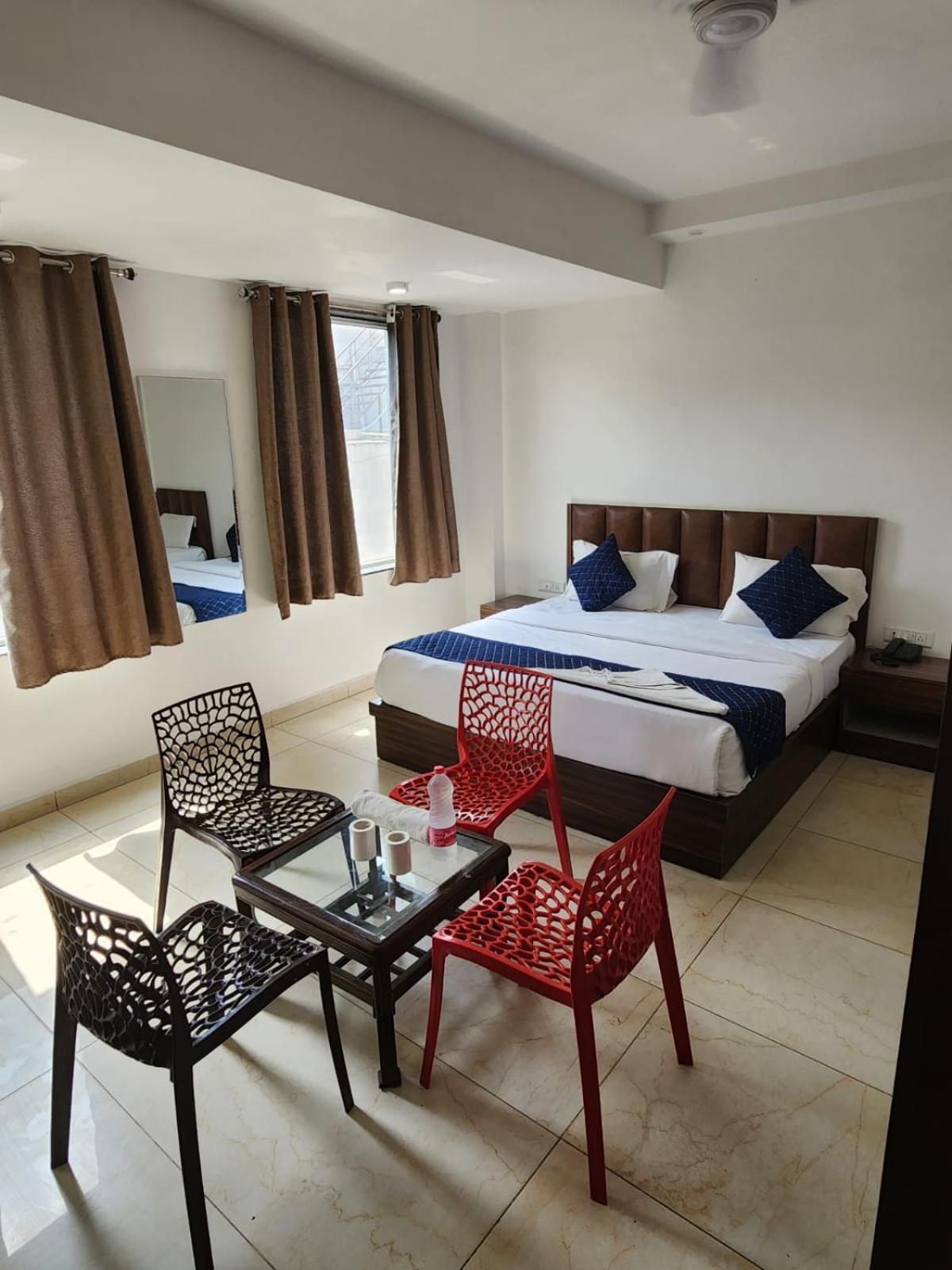 Hotel City Lite Near Igi Airport 뉴델리 외부 사진